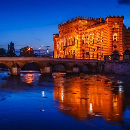 Milk&honey - Free Parking *