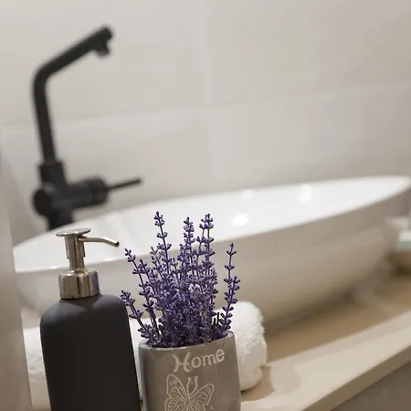 Milk&honey - Free Parking Apartmán *