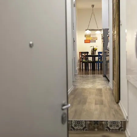 Milk&honey - Free Parking Daire