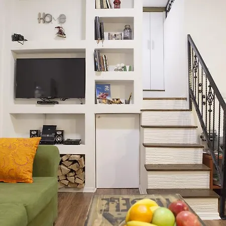 Milk&honey - Free Parking