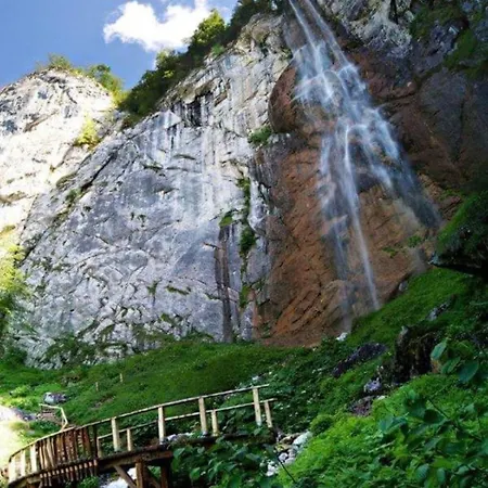 Milk&honey - Free Parking Sarajevo